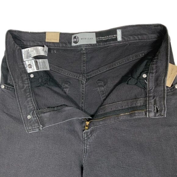 NWT Womens Levi's SilverTab High-Waisted Rise Mom Jeans Black 32 x 27 80s Style - Picture 5 of 12